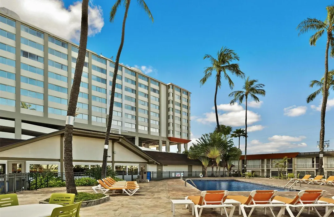 Best Western The Plaza Hotel Honolulu Airport - Free Breakfast-1