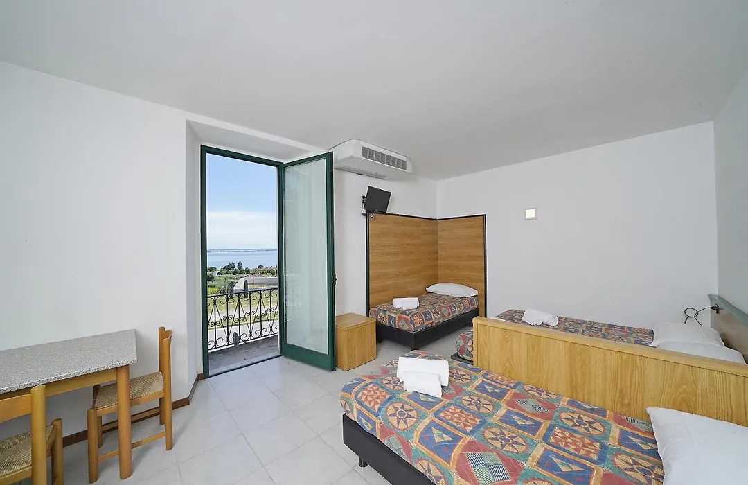 Hotel La Pergola-1
