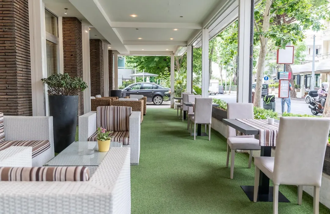 Hotel Majorca Sul Mare In Centro A Riccione Con Area Fitness-1
