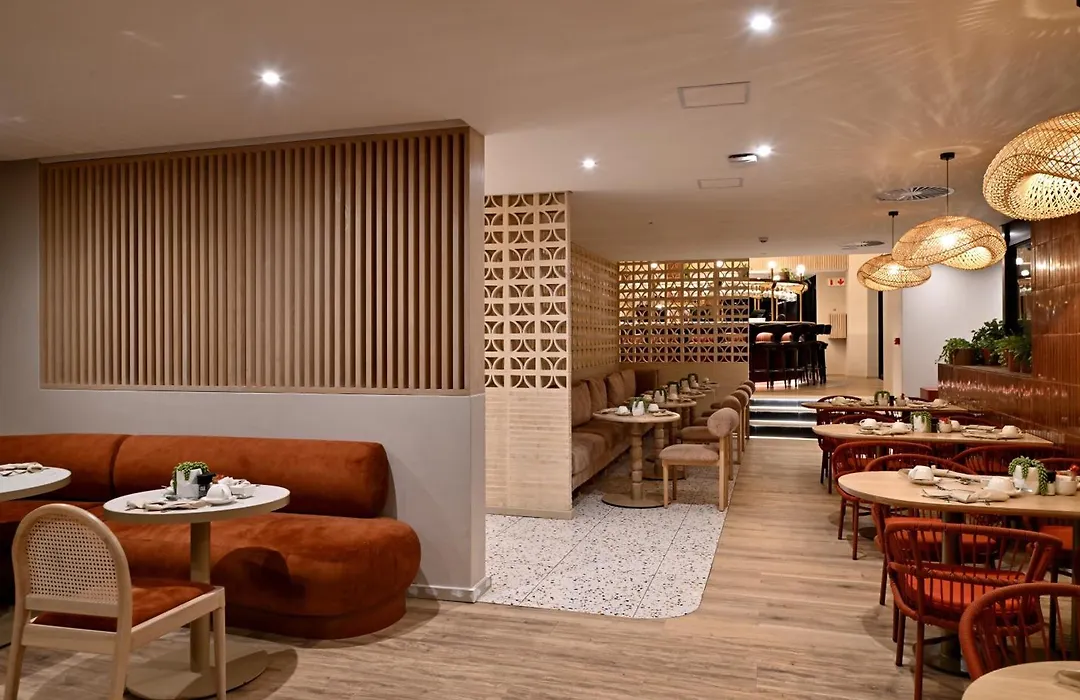 City Lodge Hotel V&A Waterfront-1
