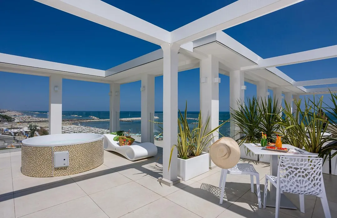 Miami Suite-1