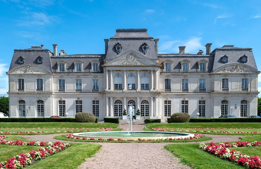 Chateau D'Artigny-1