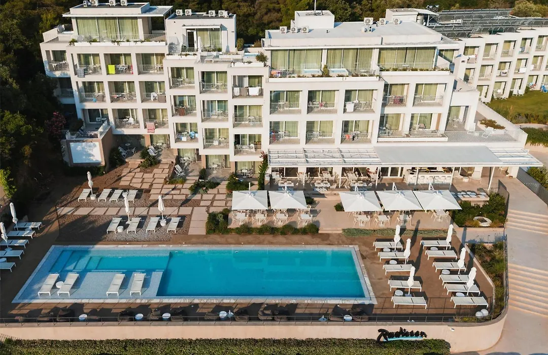 Radisson Resort Plaza Skiathos-1