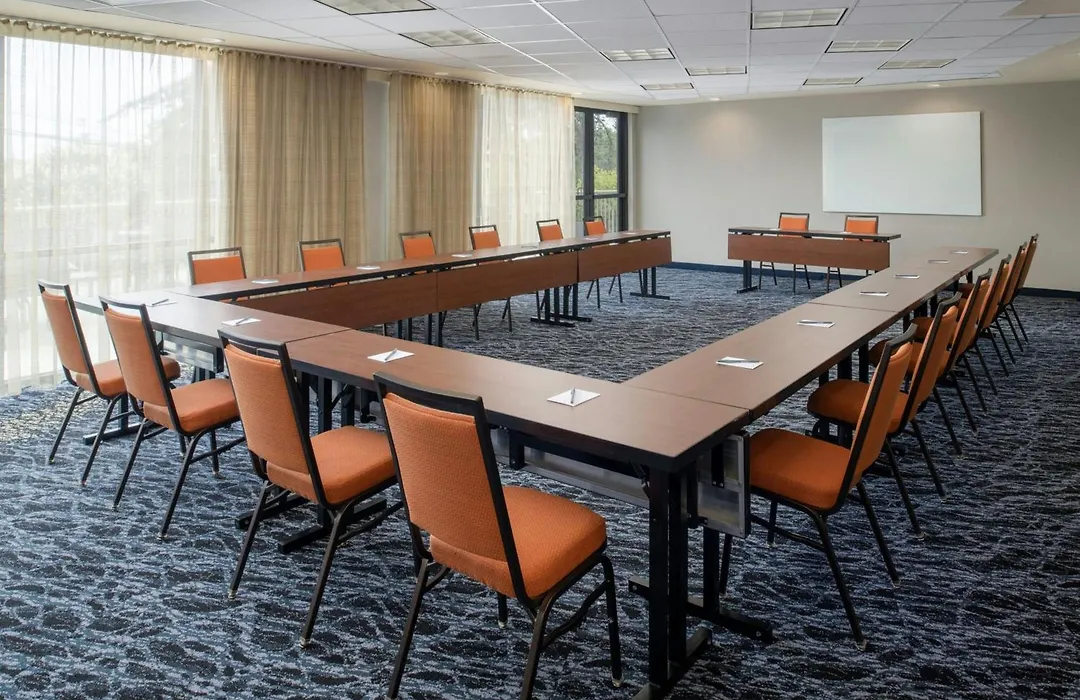 Fairfield Inn & Suites By Marriott Santa Cruz-1