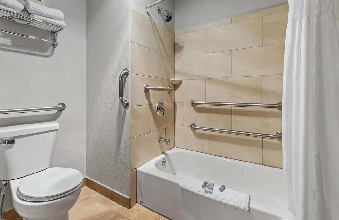 Best Western Ambassador Inn & Suites-1