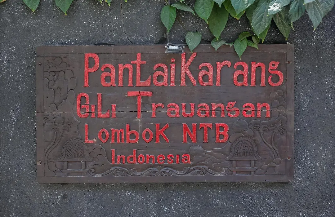 Pantai Karang-1