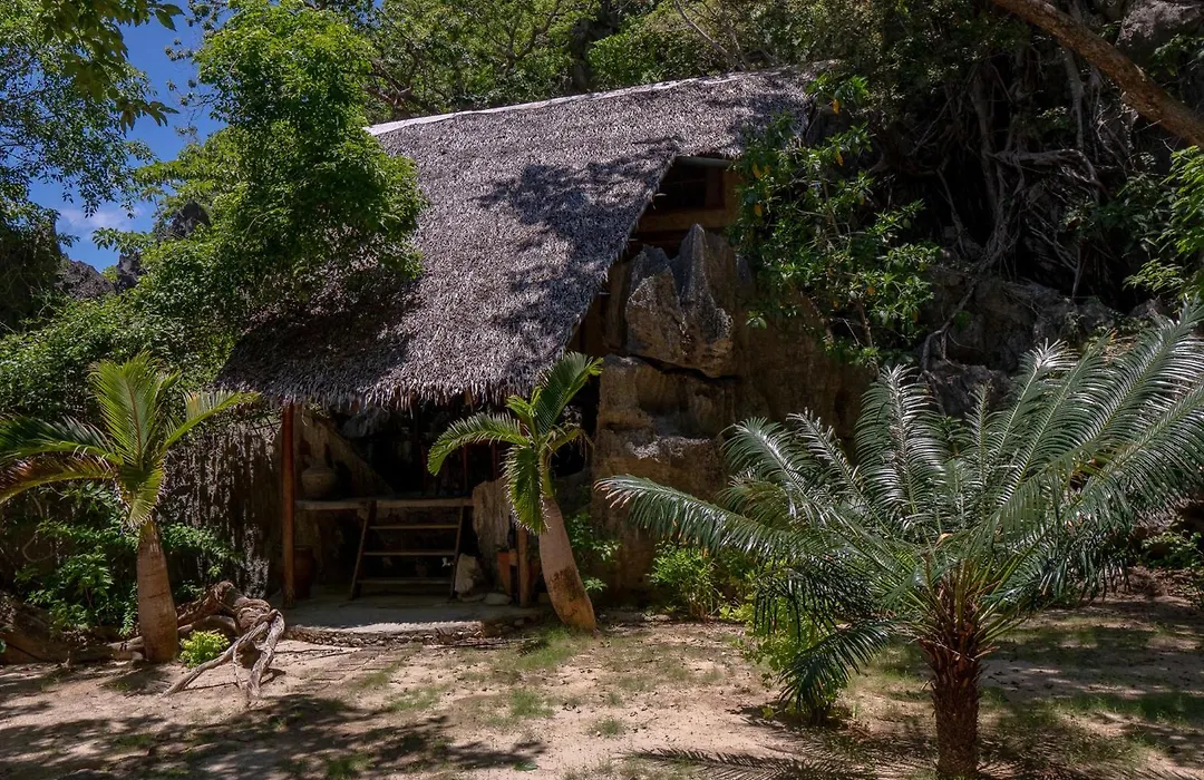 Sangat Island Dive Resort-1