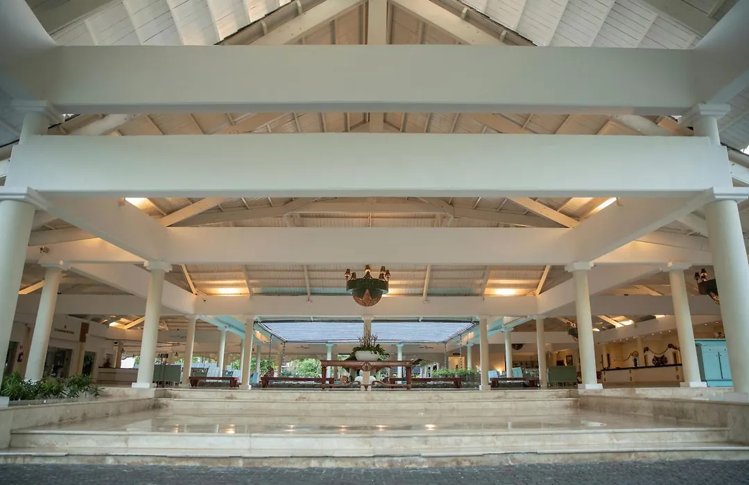 Iberostar Waves Punta Cana-1