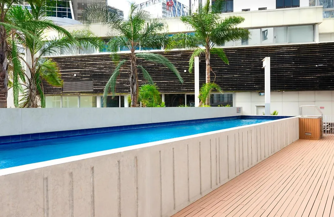 Auckland Harbour Suites-1