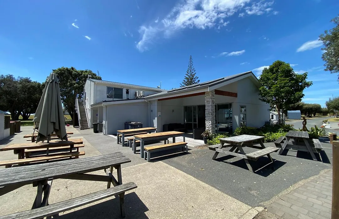 Ohope Beach Top 10 Holiday Park-1