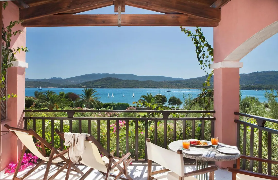 Resort Cala Di Falco-1