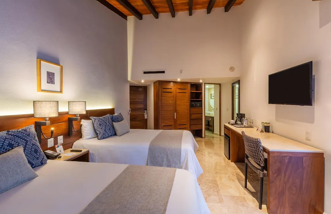 Buenaventura Grand Hotel & Great Moments-1