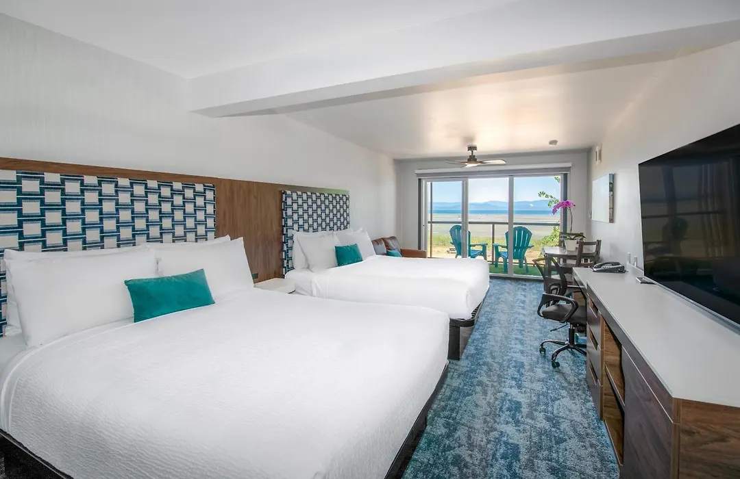 Sea Edge Beachside Hotel-1