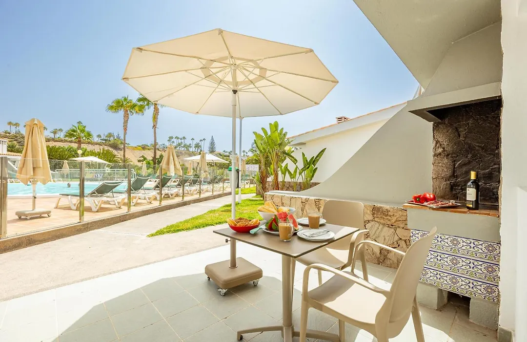 Vista Verde - Adults Only-1