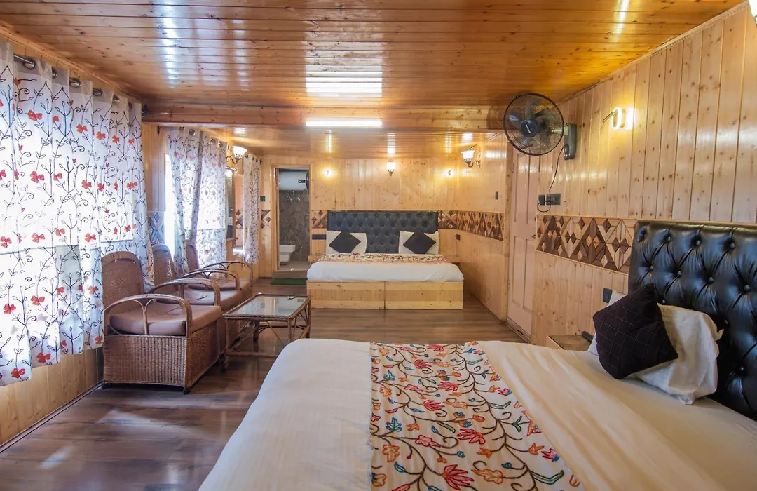 Kashmir House Pahalgam-1