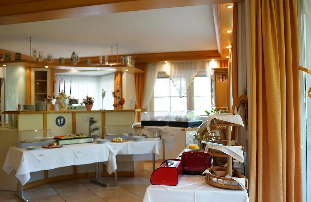Hotel-Landpension Postwirt-1