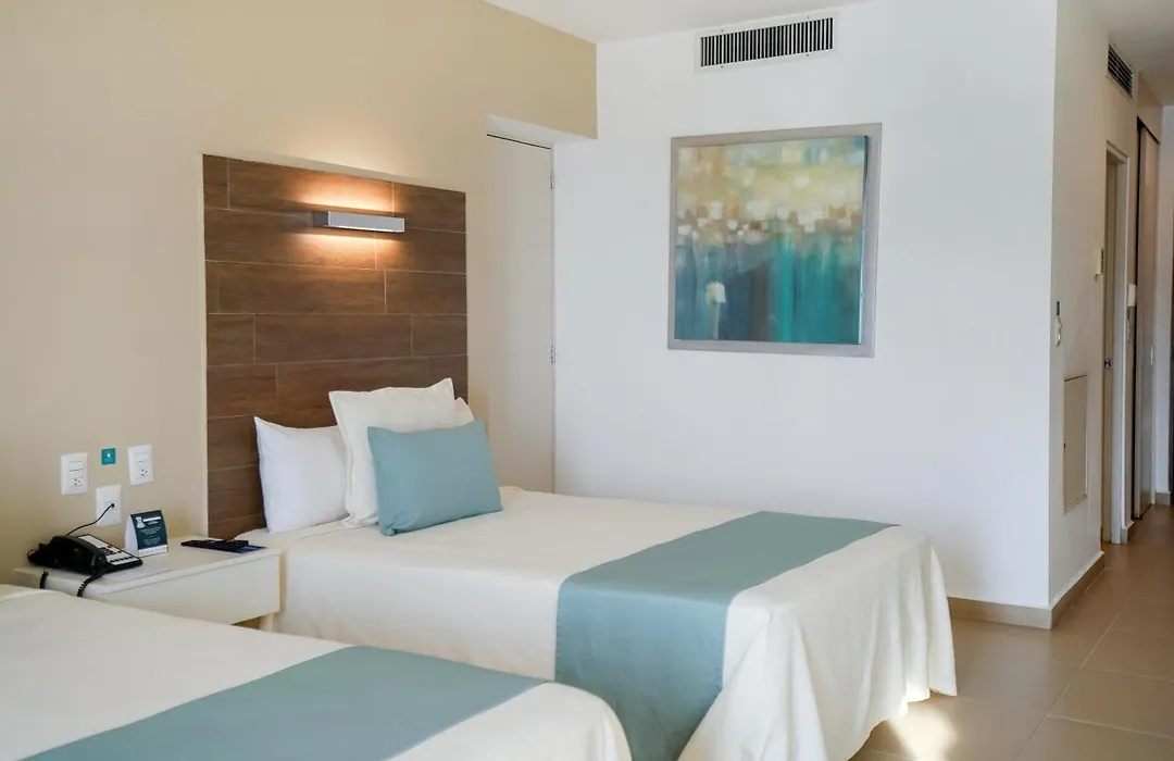 Pacific Palace Beach Tower Hotel-1