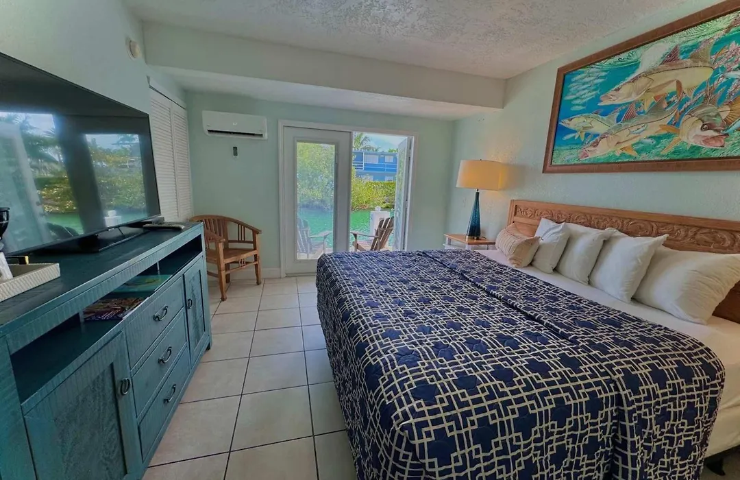 Creekside Inn-1