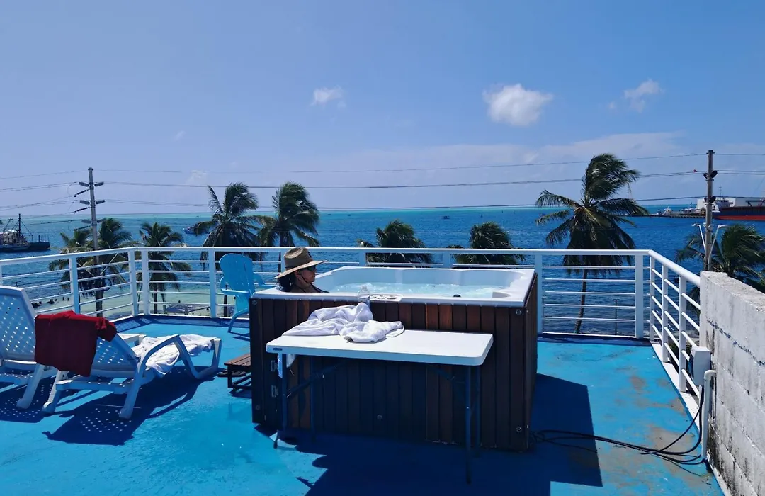 Bahia San Andres Hospedaje-1