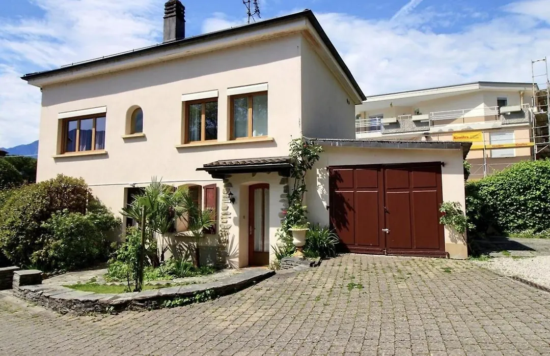 La Villa-1