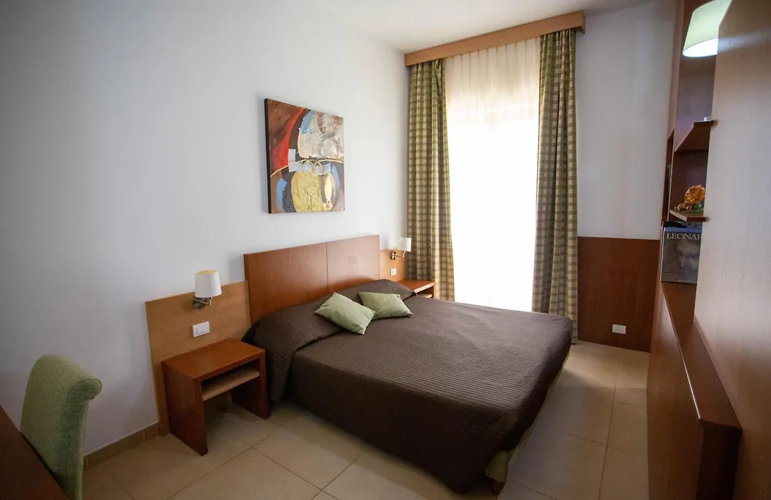 Hermes Hotel-1