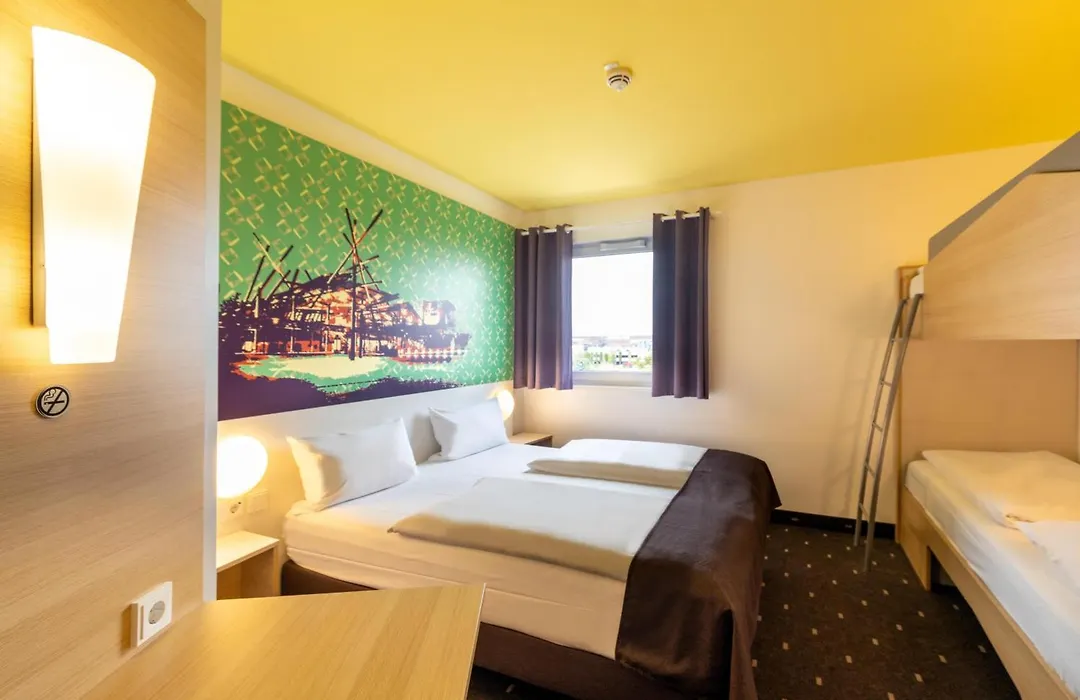 B&B Hotel Oberhausen Am Centro-1