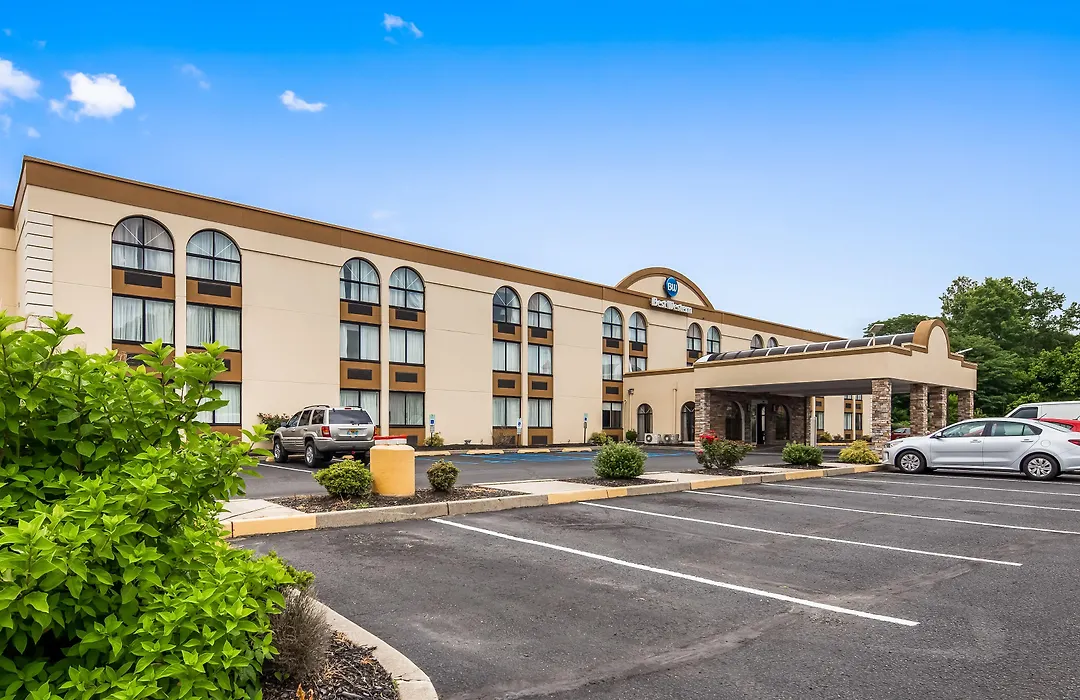 Best Western Hazlet Inn-1