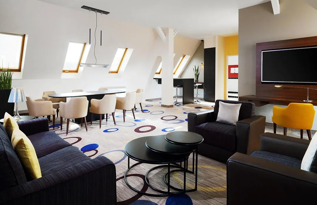 Sheraton Hannover Pelikan Hotel-1