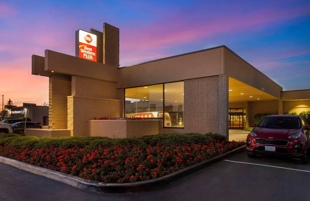 Best Western Plus University Inn-1