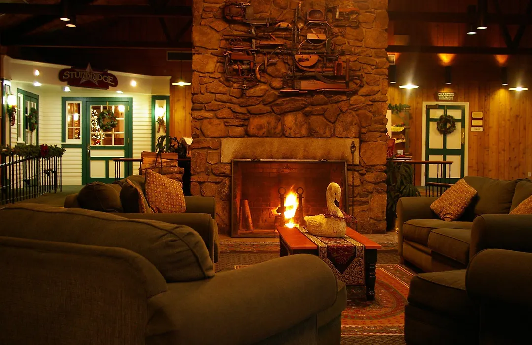 Sturbridge Host Hotel And Conference Center (Adults Only)-1