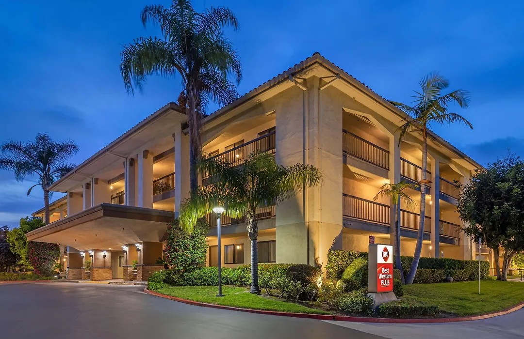 Best Western Plus Orange County Airport North-1