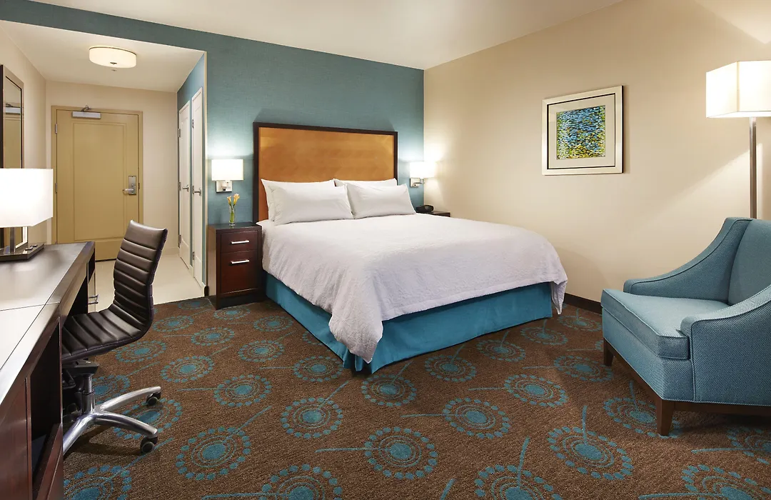 Hampton Inn San Diego Mission Valley-1