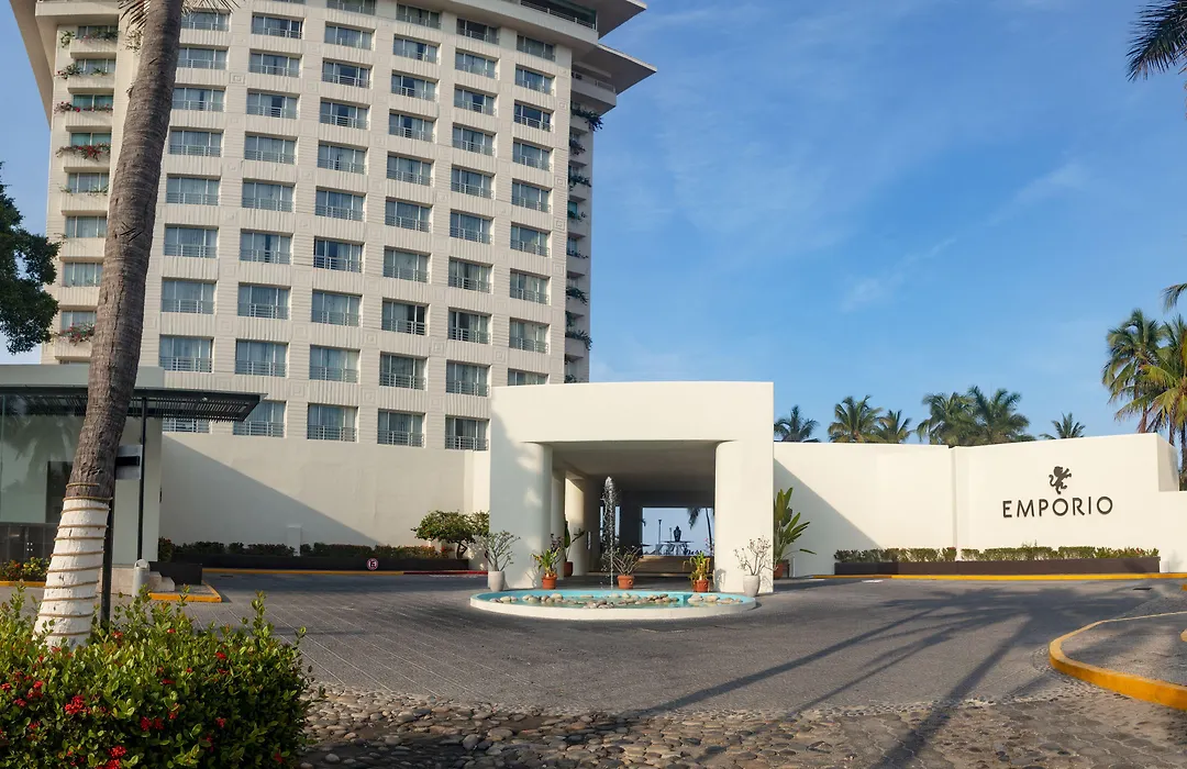 Emporio Ixtapa-1