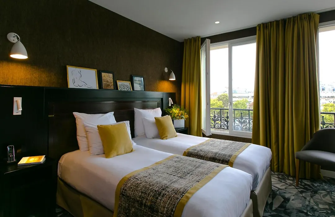 Hotel de Neuville Arc de Triomphe-1