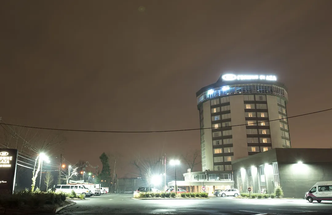 Crowne Plaza Saddle Brook By Ihg-1