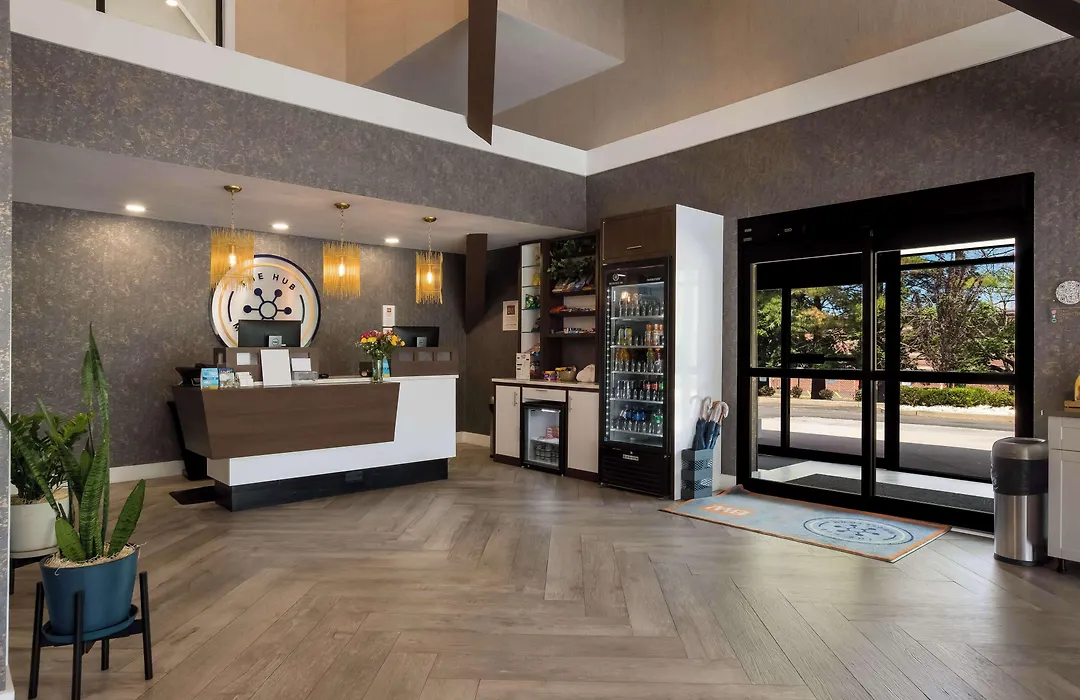 The Hub Middletown Red Bank- Best Western Signature Collection-1