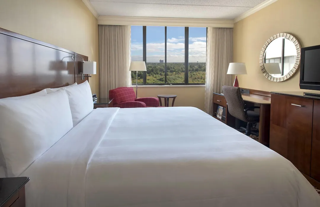 Long Island Marriott Hotel-1