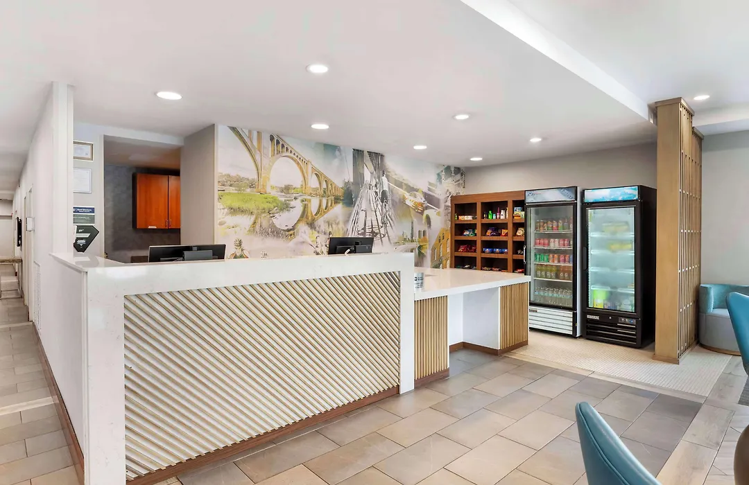 Best Western Premier Richmond City Gateway-1
