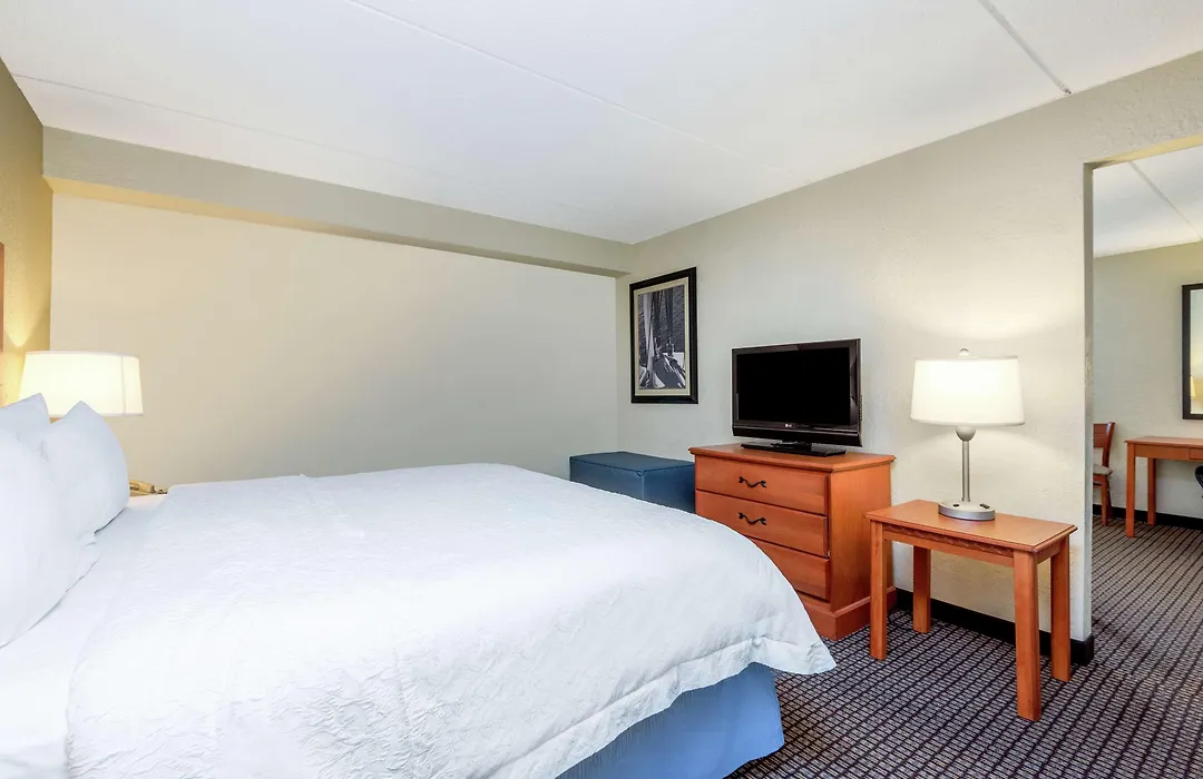 Hampton Inn Morehead City-1