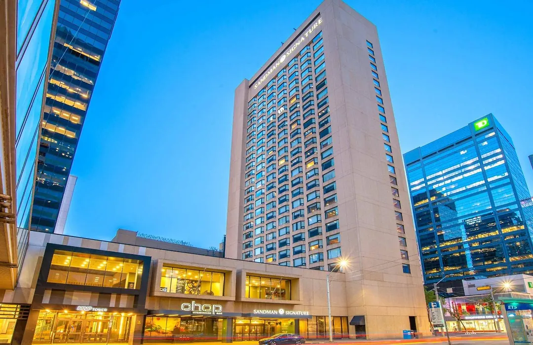 Sandman Signature Edmonton Downtown Hotel-1