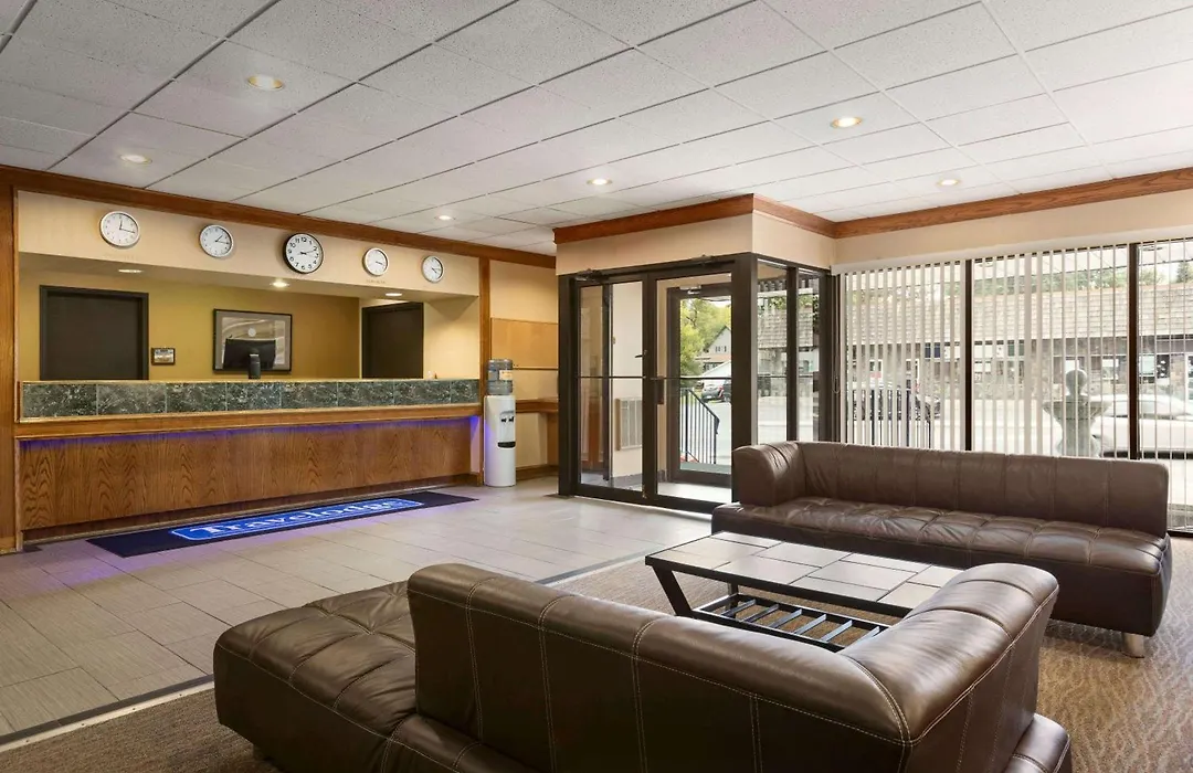 Travelodge By Wyndham Kenora-1
