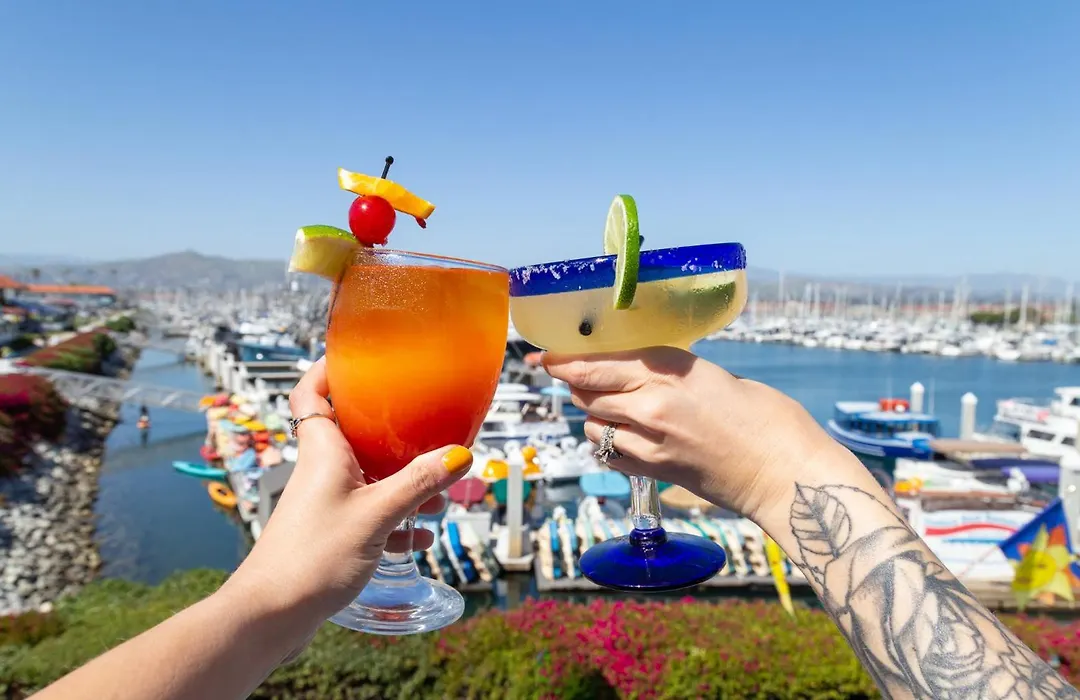 Crowne Plaza Ventura Beach By Ihg-1