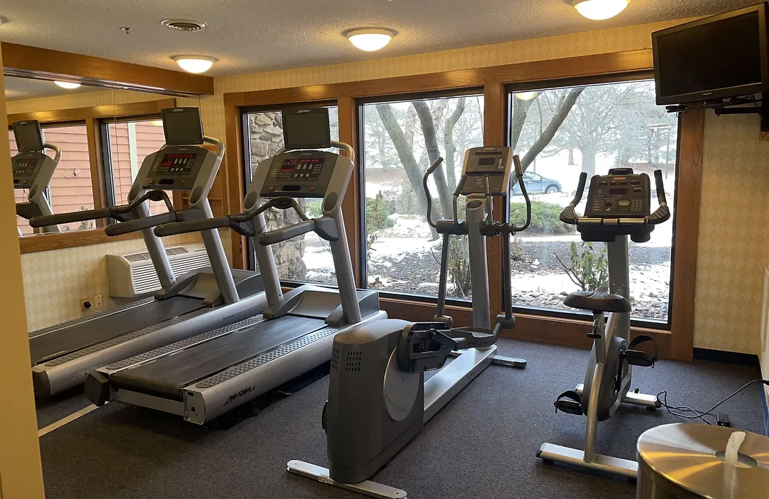 Clarion Inn-1