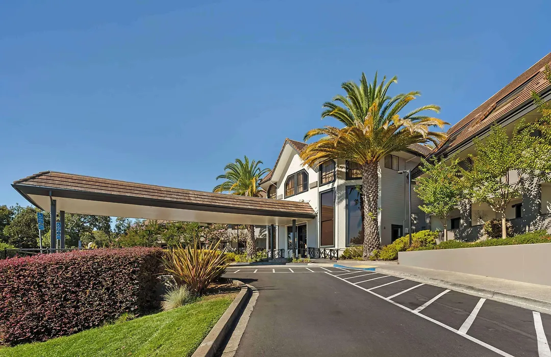 Best Western Plus Novato Oaks Inn-1
