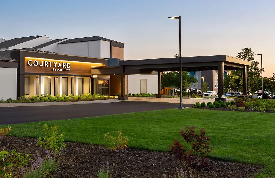 Courtyard By Marriott Minneapolis-St. Paul Airport-1