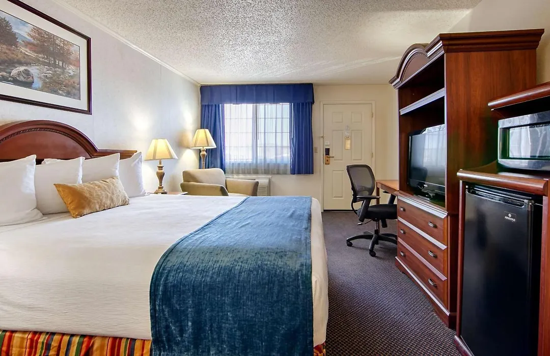 Trailside Inn-1