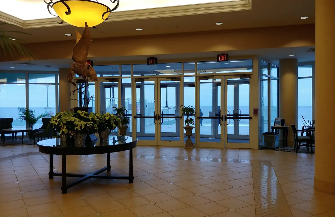 Hilton Suites Ocean City Oceanfront-1