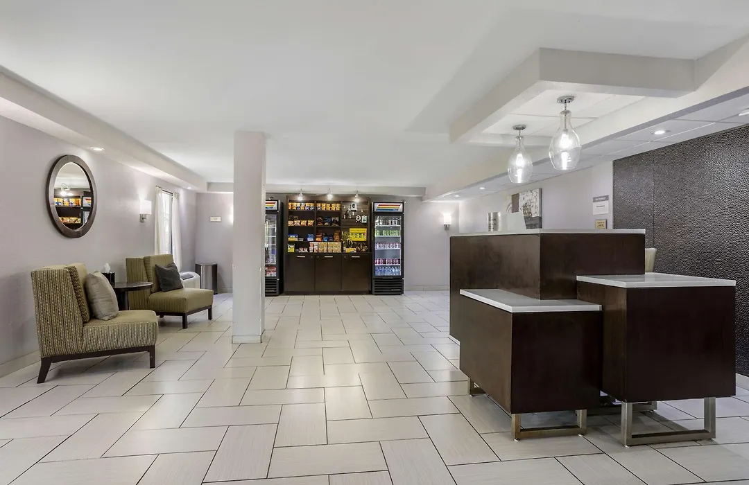 Best Western Plus- Jonesboro-1