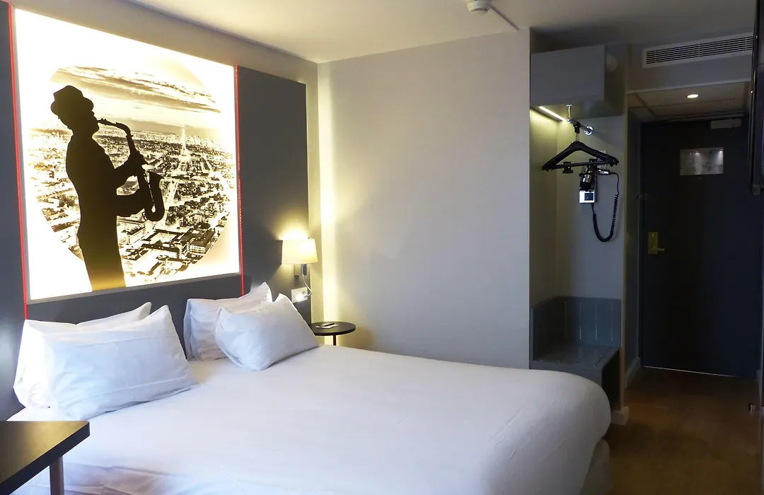 Hotel Inn Design Paris Saint Quentin-1