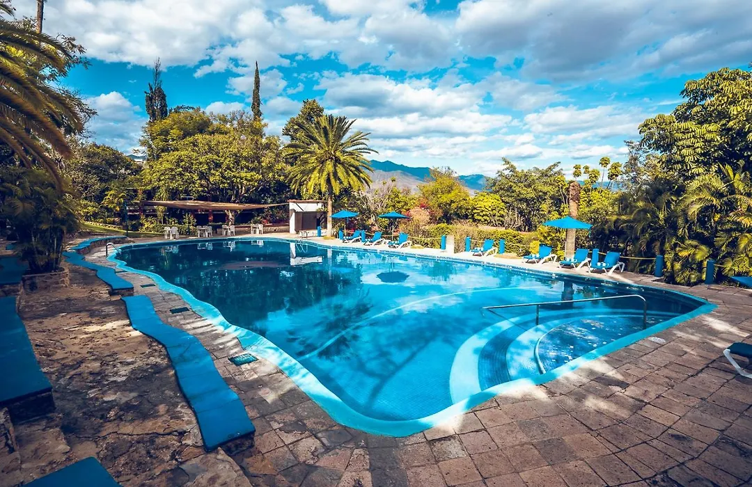 Hotel Victoria Oaxaca-1